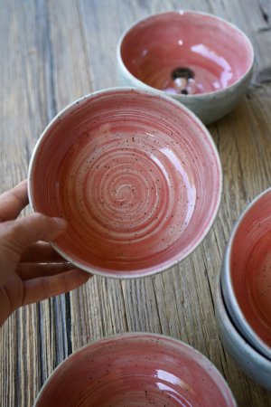 handgetöpferte rosa achatgraue Keramik Bowl